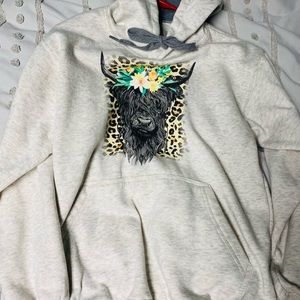 Super cute fluffy cow sweatshirt!